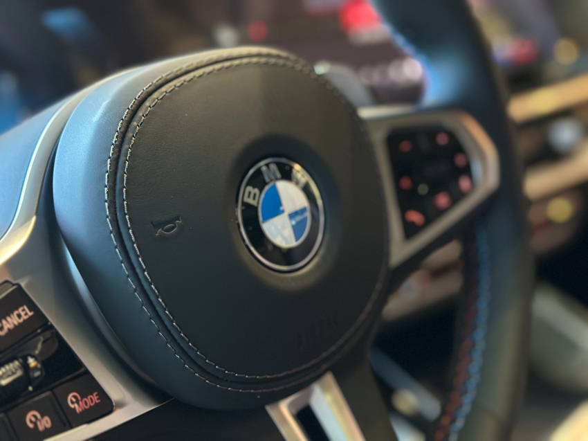 bmw x7 4.4 v8 gasolina m60i steptronic 4p automatico 2025