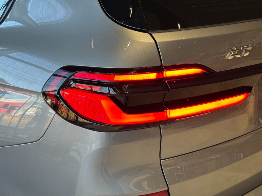 bmw x7 4.4 v8 gasolina m60i steptronic 4p automatico 2025
