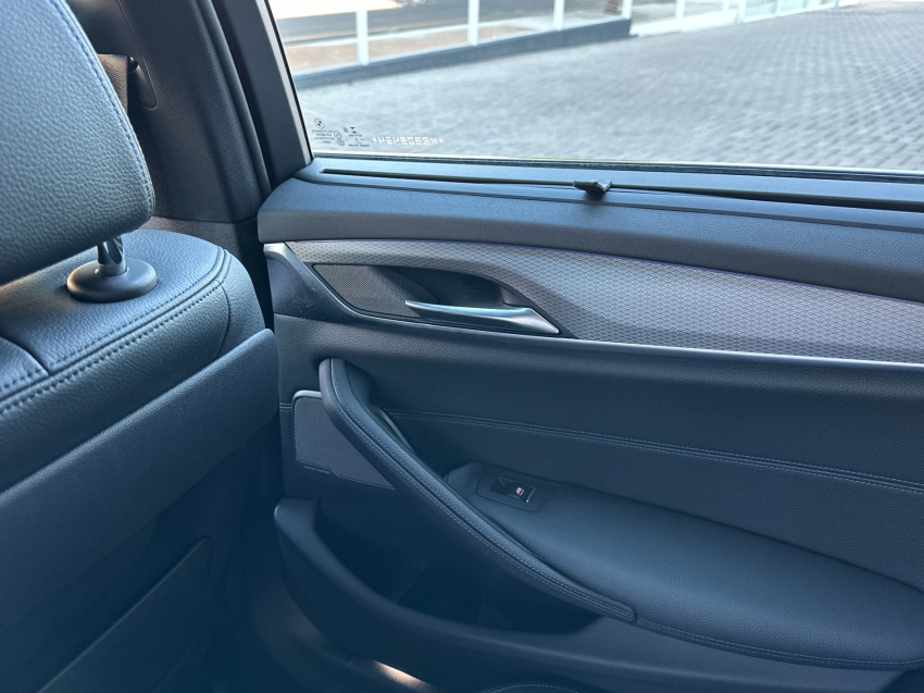 bmw 530e 2.0 16v twinpower hibrido m sport automatico 4p 2019