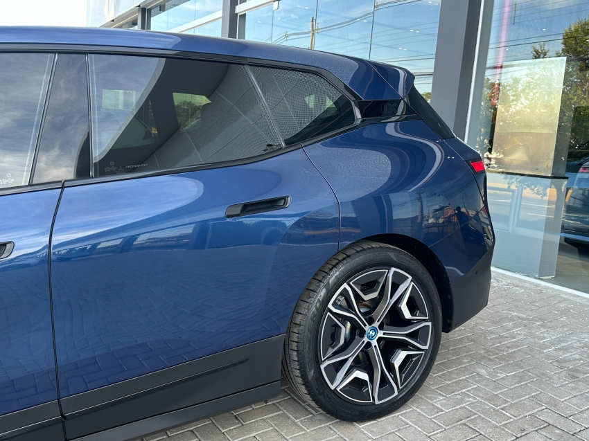 bmw ix eletrico xdrive40 2.0 4p automatico 2024