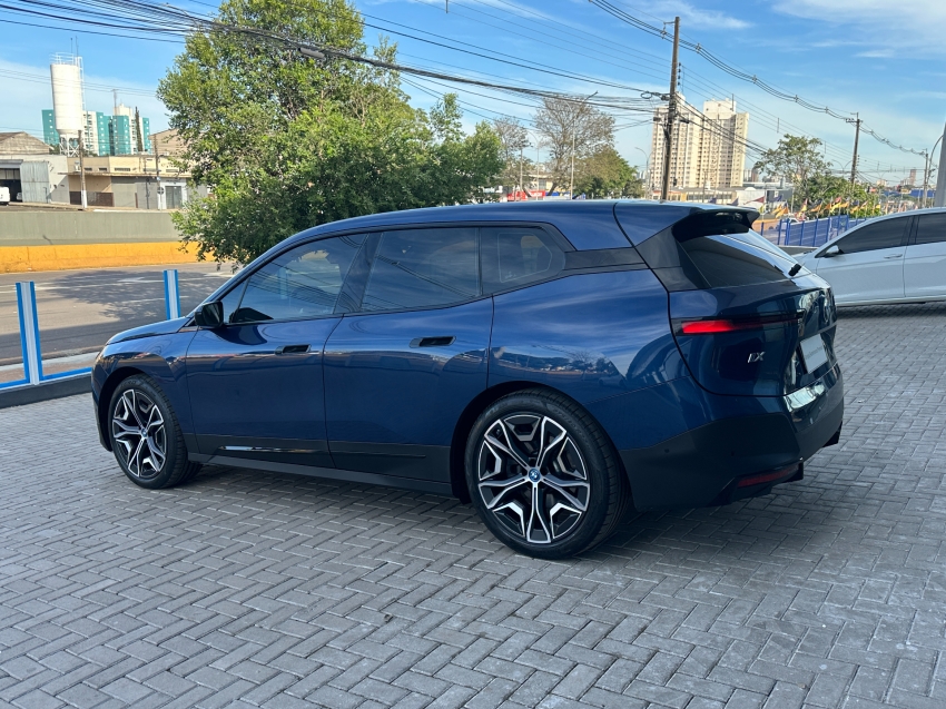 bmw ix eletrico xdrive40 2.0 4p automatico 2024