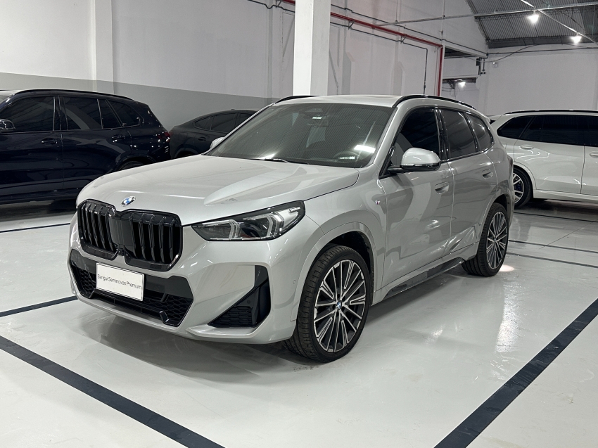 bmw x1 2.0 16v turbo gasolina sdrive20i m sport steptronic 4p automatico 2023