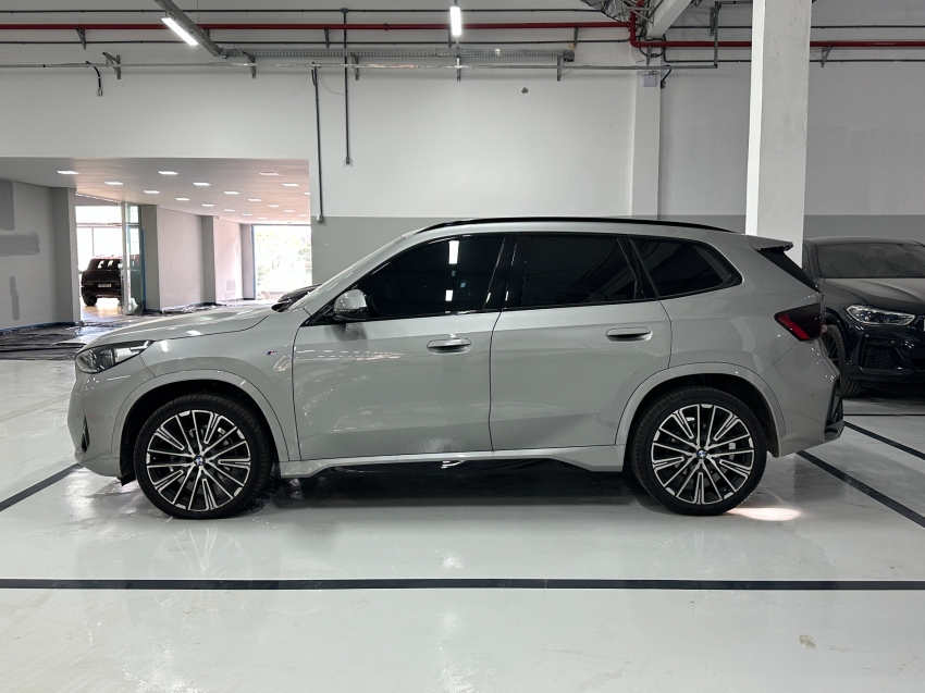 bmw x1 2.0 16v turbo gasolina sdrive20i m sport steptronic 4p automatico 2023