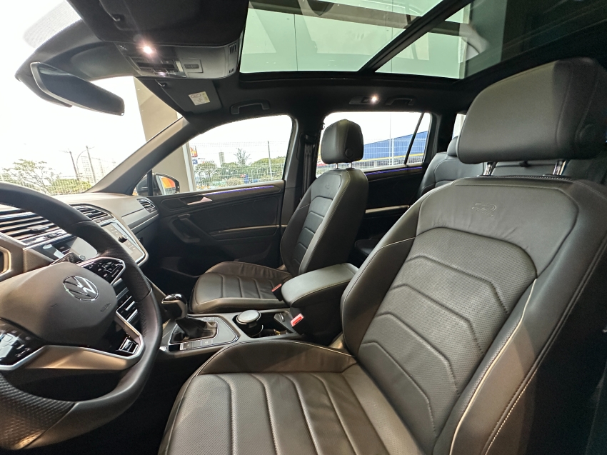 volkswagen tiguan 2.0 300 tsi gasolina allspace r-line automatico 4p 2024