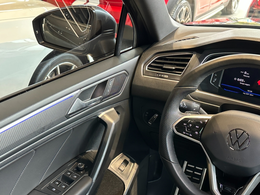 volkswagen tiguan 2.0 300 tsi gasolina allspace r-line automatico 4p 2024