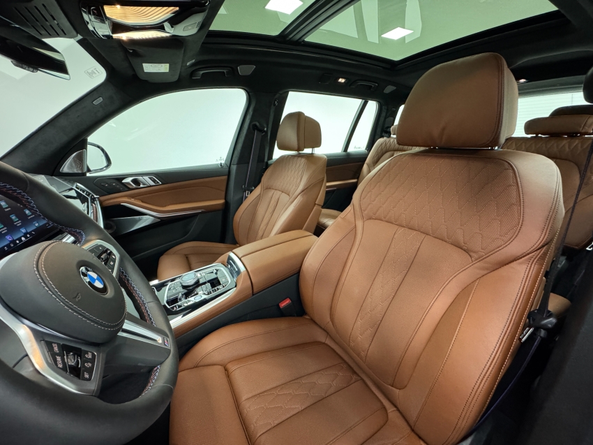 bmw x7 4.4 v8 gasolina m60i steptronic 4p automatico 2025