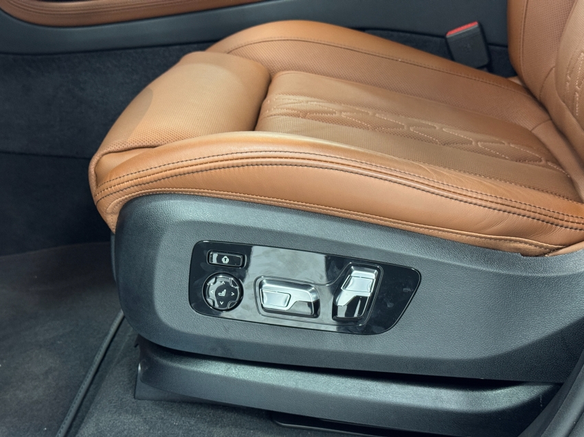 bmw x7 4.4 v8 gasolina m60i steptronic 4p automatico 2025