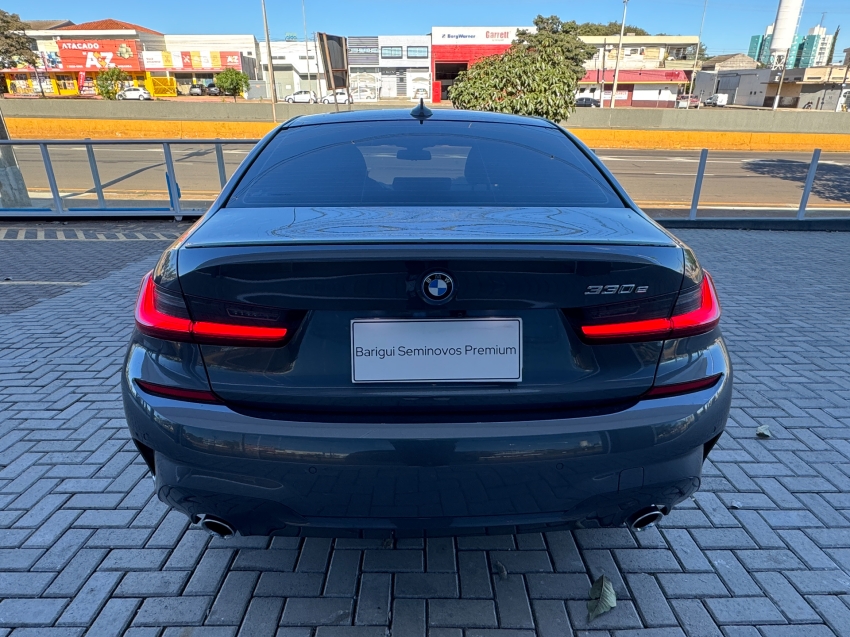bmw 330e 2.0 16v turbo hibrido m sport automatico 4p 2022