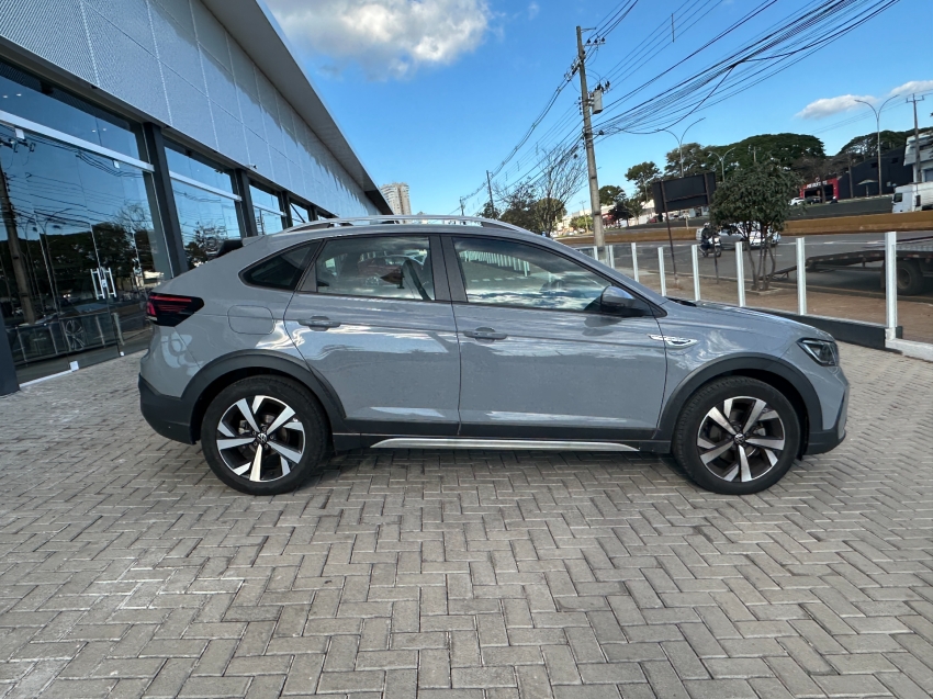 volkswagen nivus 1.0 200 tsi total flex highline automatico 4p 2024