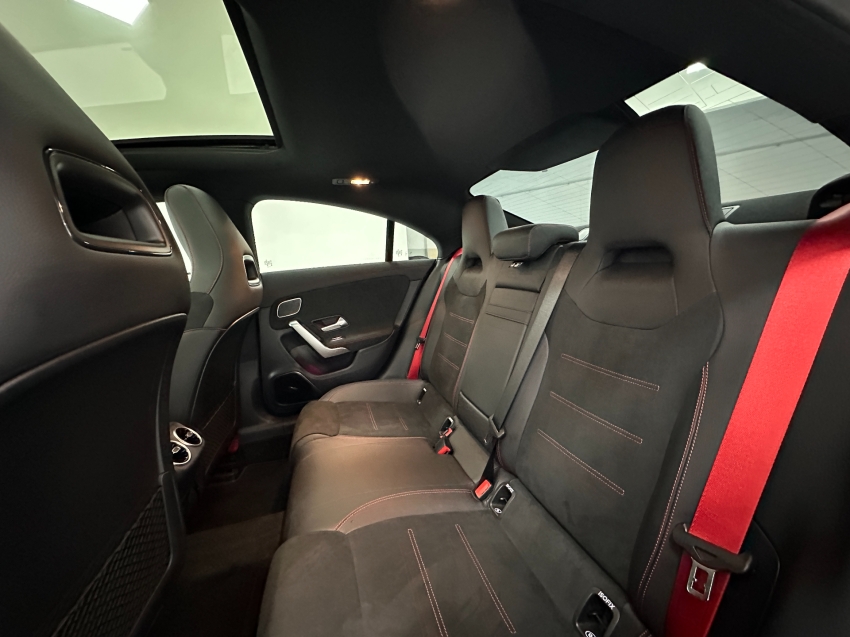 mercedes-benz cla 35 amg 2.0 mhev 4matic 8g-dct gasolina 4p automatico 2025