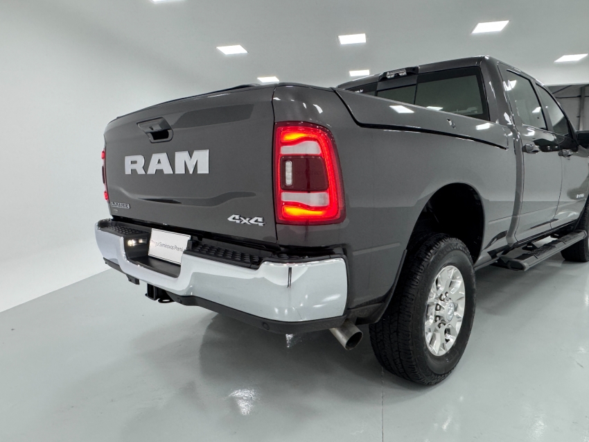 ram 2500 6.7 i6 turbo diesel laramie cd 4x4 automatico 4p 2024