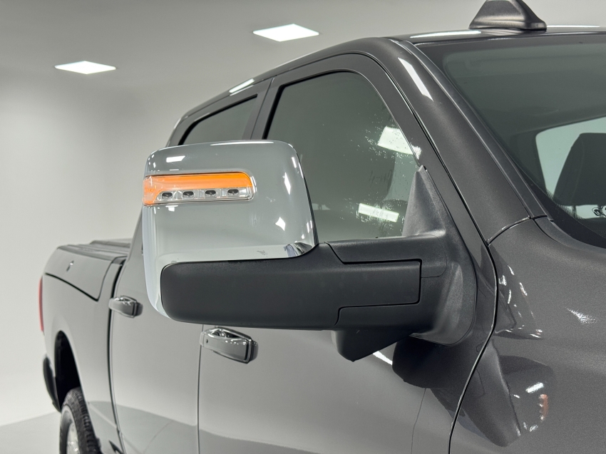 ram 2500 6.7 i6 turbo diesel laramie cd 4x4 automatico 4p 2024