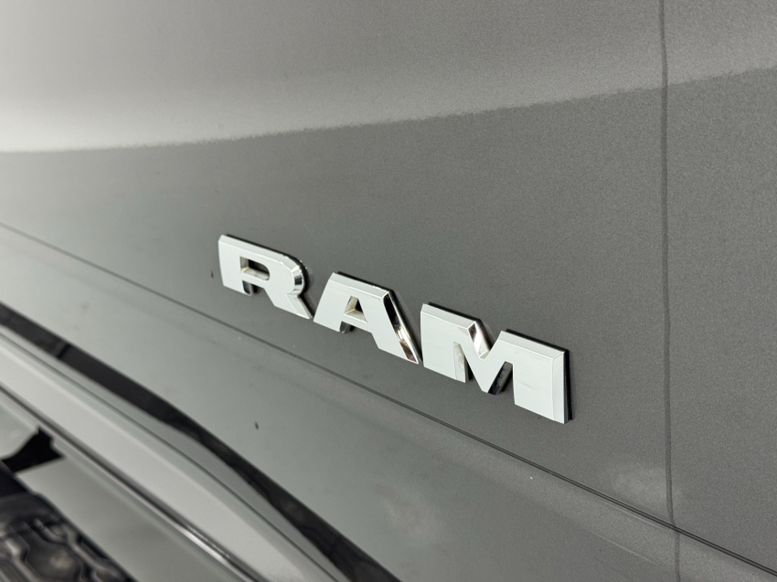 ram 2500 6.7 i6 turbo diesel laramie cd 4x4 automatico 4p 2024