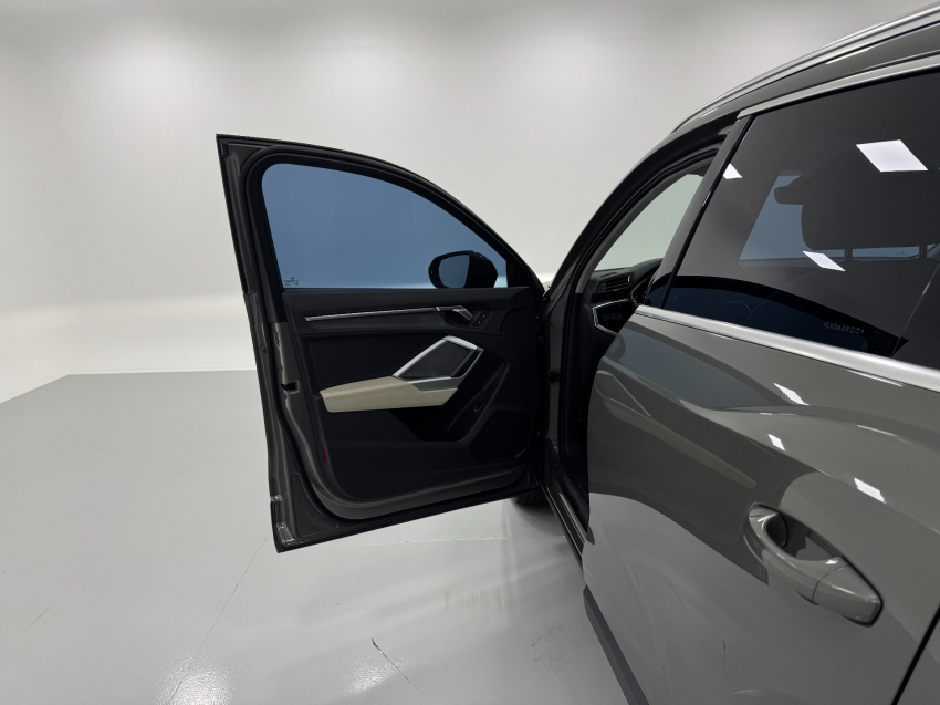 audi q3 1.4 35 tfsi gasolina prestige plus s tronic 4p automatico 2020