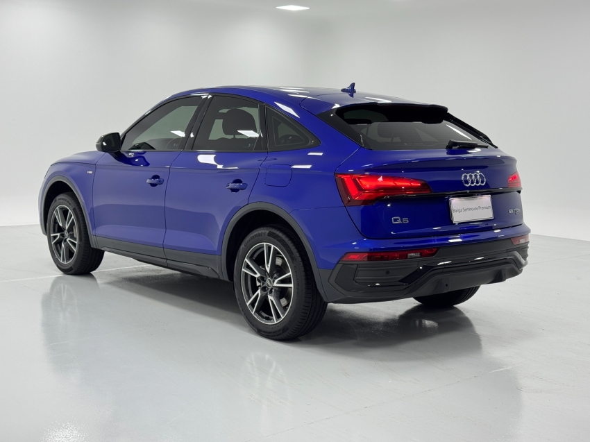 audi q5 2.0 55 tfsie phev performance black quattro s tronic hibrido 4p automatico 2023
