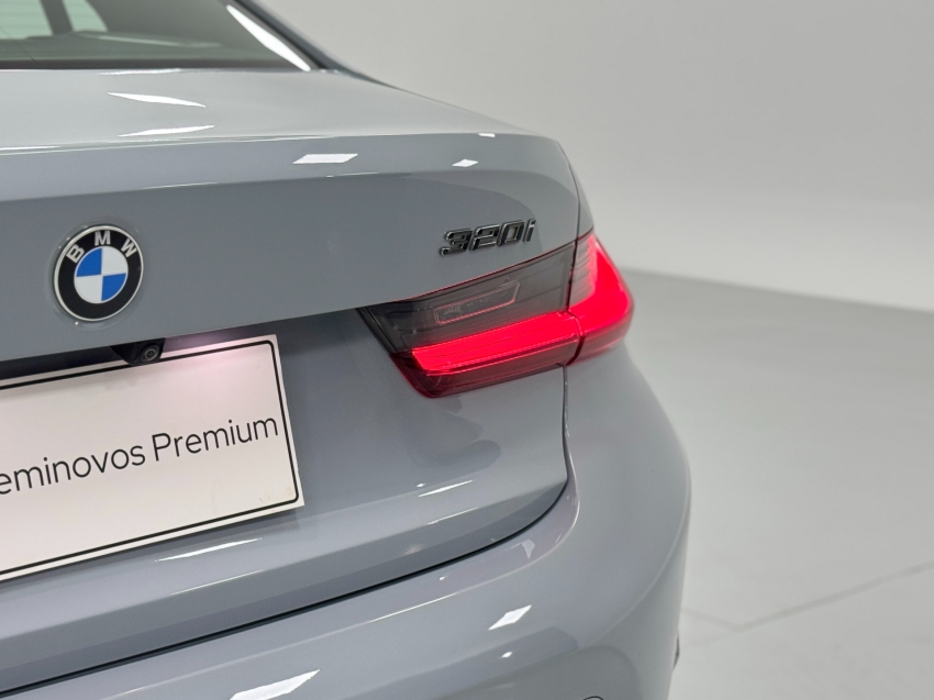bmw 320i 2.0 16v turbo flex m sport automatico 4p 2024