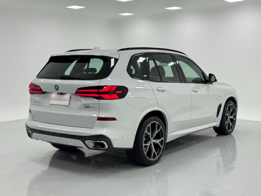 bmw x5 3.0 i6 turbo hibrido xdrive50e m sport automatico 4p 2024