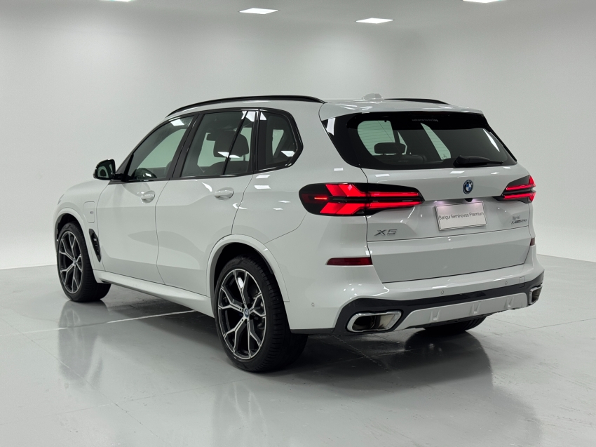 bmw x5 3.0 i6 turbo hibrido xdrive50e m sport automatico 4p 2024