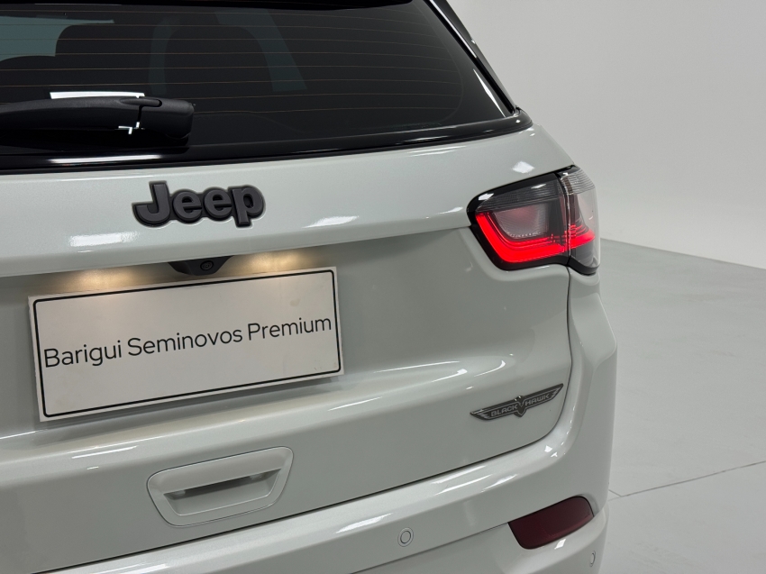 jeep compass 2.0 hurricane 4 turbo gasolina blackhawk at9 4p automatico 2025