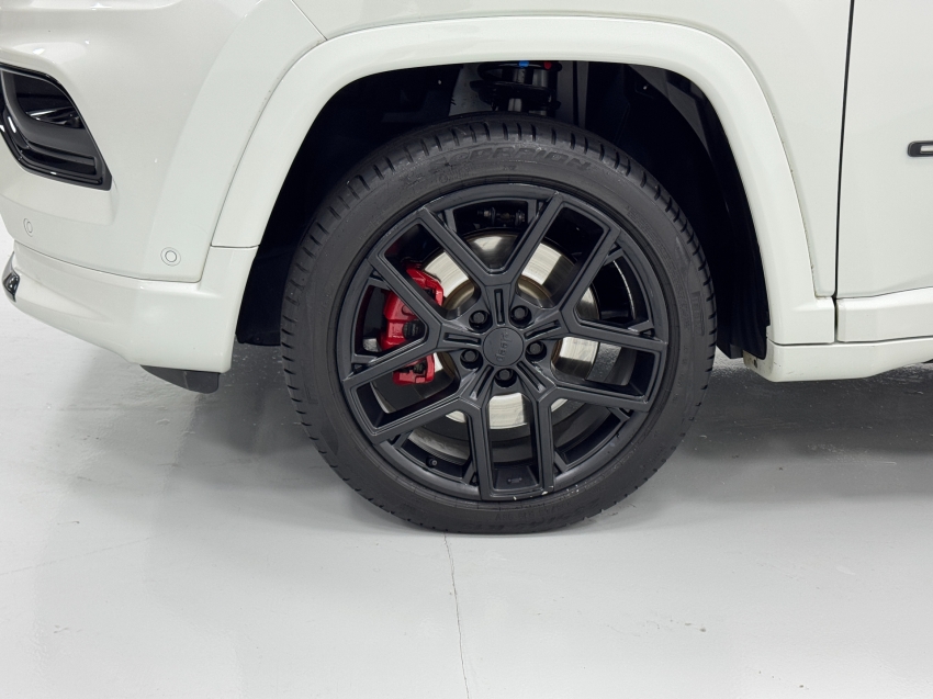 jeep compass 2.0 hurricane 4 turbo gasolina blackhawk at9 4p automatico 2025
