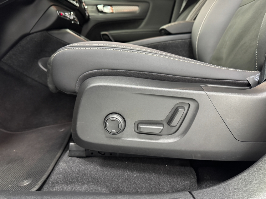 volvo xc40 p8 recharge electric bev pure awd 2.0 eletrico 4p automatico 2022