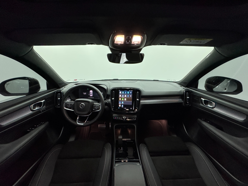 volvo xc40 p8 recharge electric bev pure awd 2.0 eletrico 4p automatico 2022