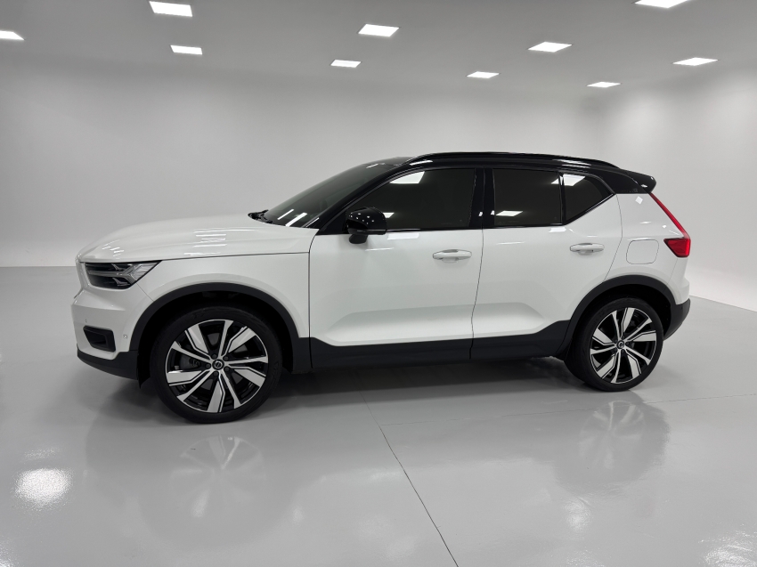 volvo xc40 p8 recharge electric bev pure awd 2.0 eletrico 4p automatico 2022