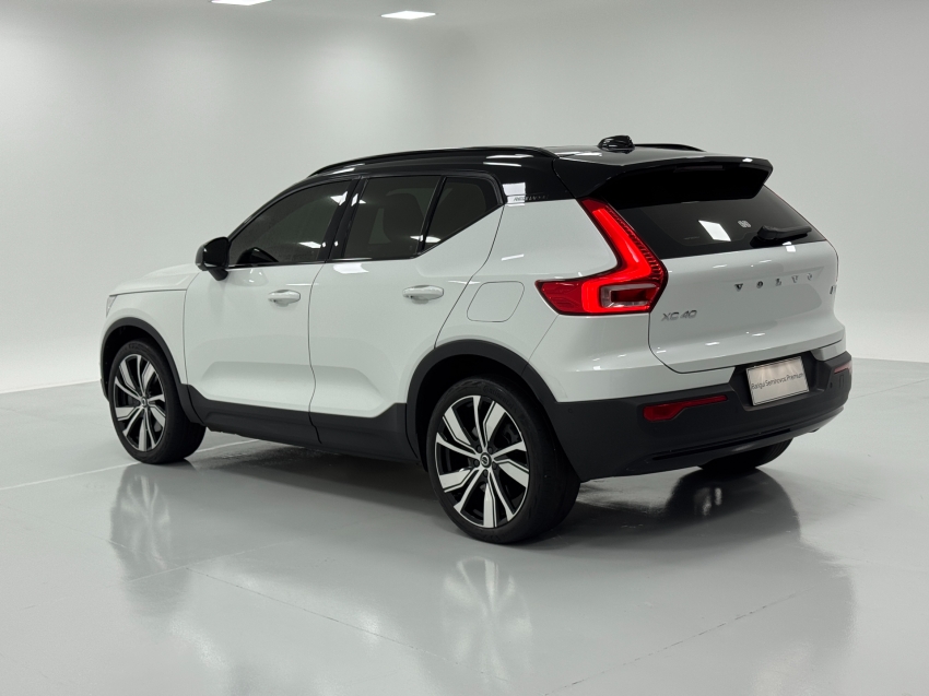volvo xc40 p8 recharge electric bev pure awd 2.0 eletrico 4p automatico 2022