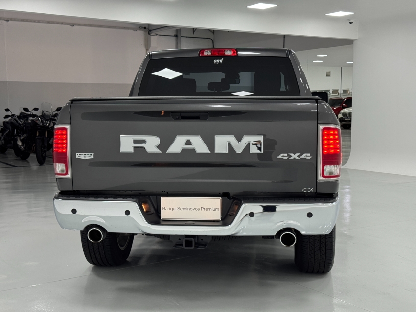 ram 1500 5.7 v8 gasolina limited cd 4x4 automatico 4p 2023
