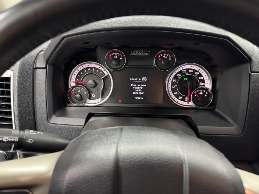 ram 1500 5.7 v8 gasolina limited cd 4x4 automatico 4p 2023