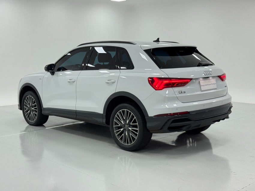 audi q3 2.0 40 tfsi gasolina performance black quattro tiptronic 4p automatico 2023