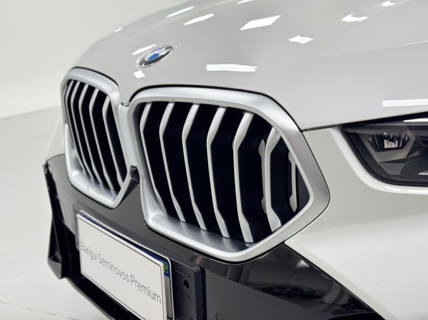 bmw x6 3.0 twinpower gasolina xdrive40i m sport automatico 4p 2024