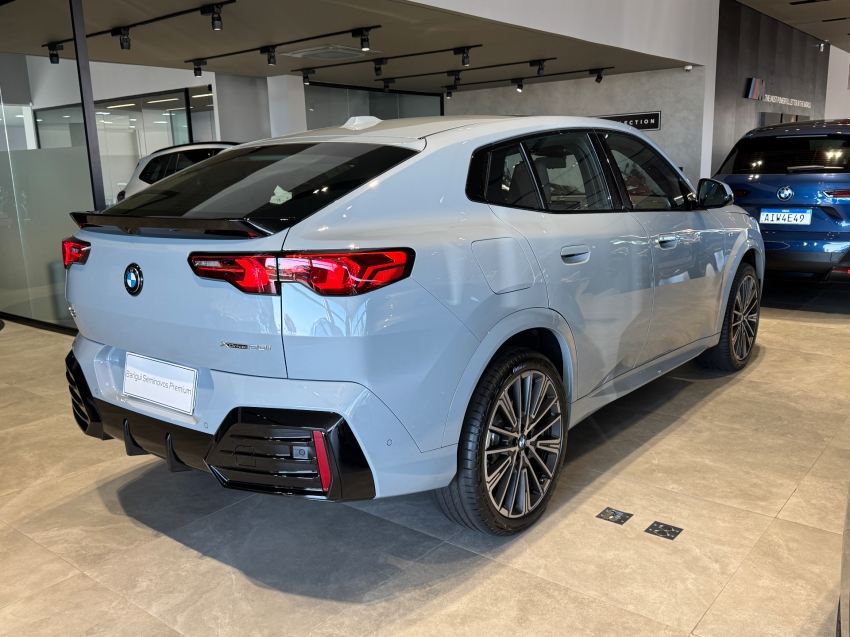 bmw x2 2.0 turbo gasolina xdrive20i m sport steptronic 4p automatico 2025
