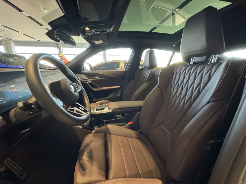 bmw x2 2.0 turbo gasolina xdrive20i m sport steptronic 4p automatico 2025