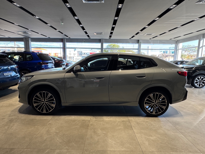 bmw x2 2.0 turbo gasolina xdrive20i m sport steptronic 4p automatico 2025