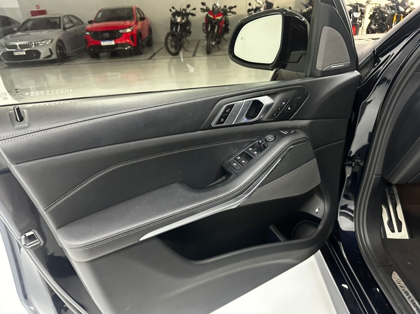 bmw x5 3.0 i6 turbo hibrido xdrive45e m sport automatico 4p 2022