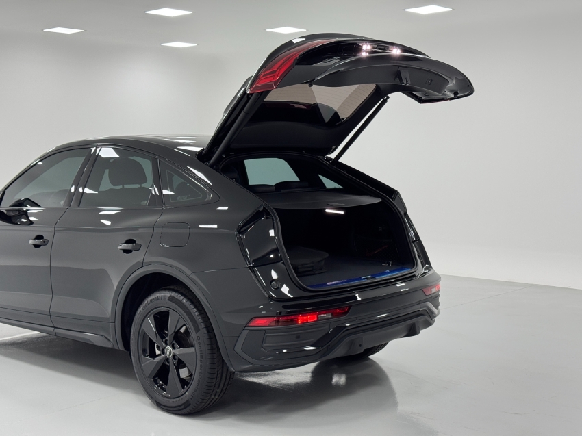 audi q5 2.0 55 tfsie phev sportback performance black quattro s tronic hibrido 4p automatico 2023