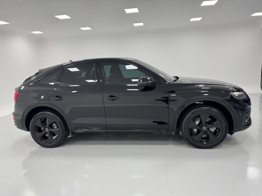 audi q5 2.0 55 tfsie phev sportback performance black quattro s tronic hibrido 4p automatico 2023