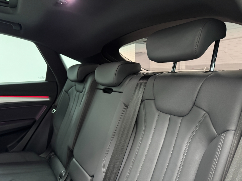 audi q5 2.0 55 tfsie phev sportback performance black quattro s tronic hibrido 4p automatico 2023