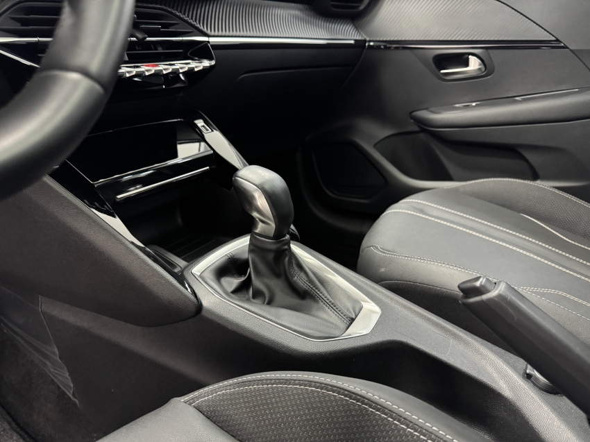 peugeot 208 1.0 turbo 200 flex griffe cvt 4p automatico 2024