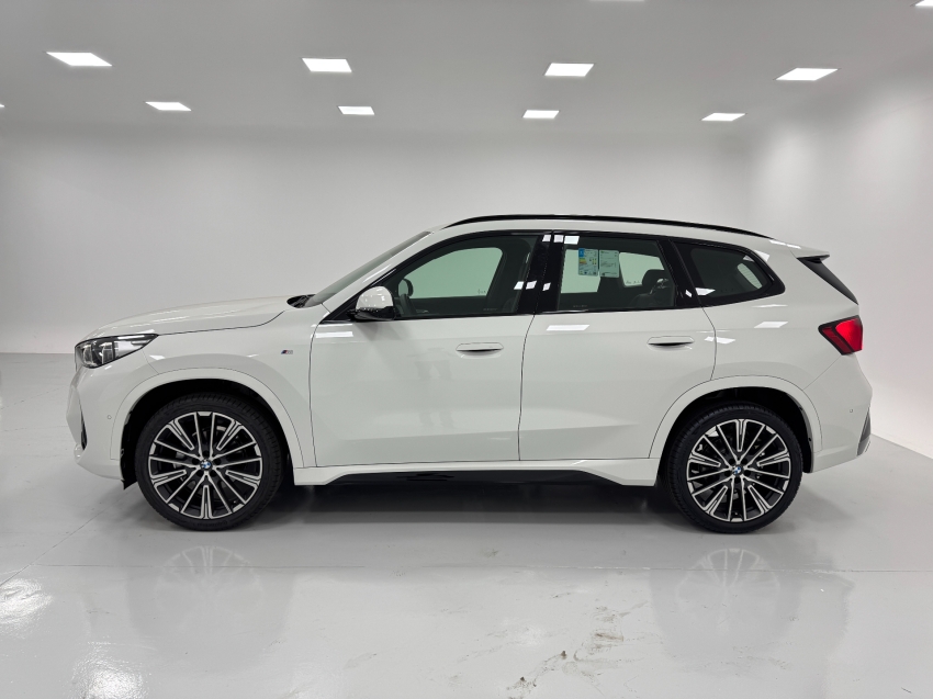 bmw x1 2.0 16v turbo gasolina sdrive20i m sport steptronic 4p automatico 2025