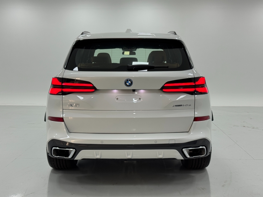 bmw x5 3.0 i6 turbo hibrido xdrive50e m sport automatico 4p 2025