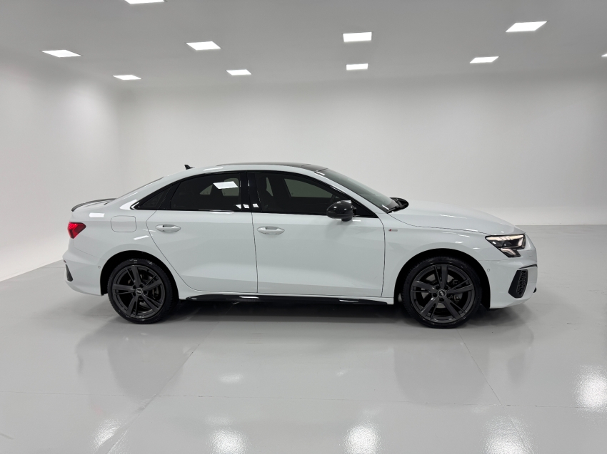 audi a3 2.0 40 tfsi mhev sedan performance black s-tronic gasolina 4p automatico 2023
