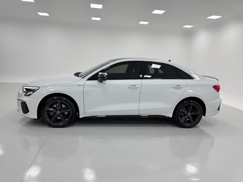 audi a3 2.0 40 tfsi mhev sedan performance black s-tronic gasolina 4p automatico 2023