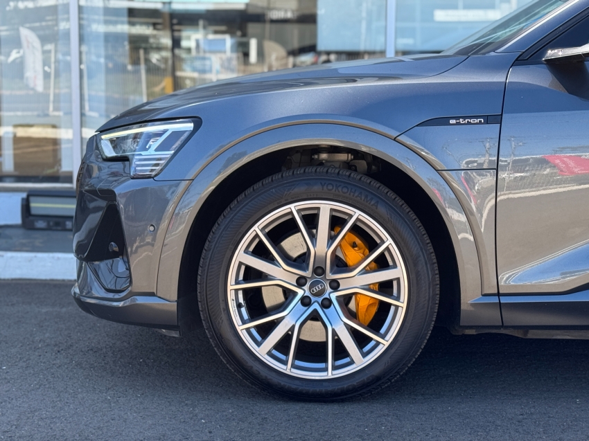 audi e-tron eletrico sportback performance black quattro 3.0 4p automatico 2020