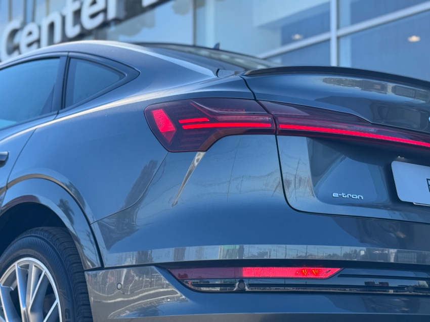 audi e-tron eletrico sportback performance black quattro 3.0 4p automatico 2020