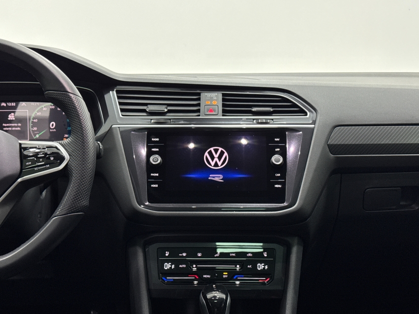 volkswagen tiguan 2.0 300 tsi gasolina allspace r-line automatico 4p 2024