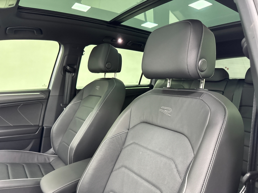 volkswagen tiguan 2.0 300 tsi gasolina allspace r-line automatico 4p 2024