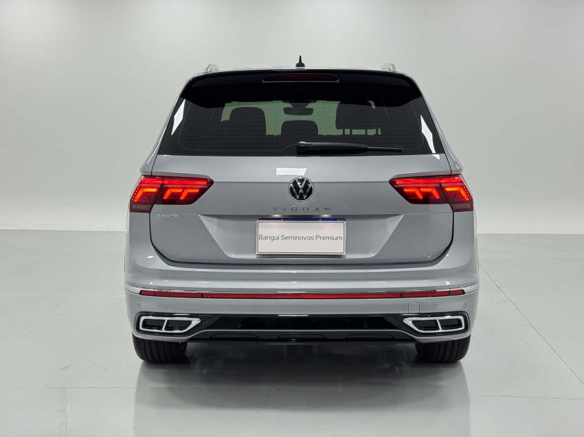 volkswagen tiguan 2.0 300 tsi gasolina allspace r-line automatico 4p 2024