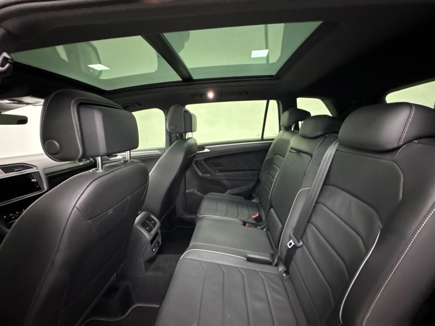 volkswagen tiguan 2.0 300 tsi gasolina allspace r-line automatico 4p 2024